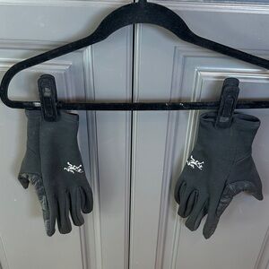 Arc'teryx Black Men's Gloves